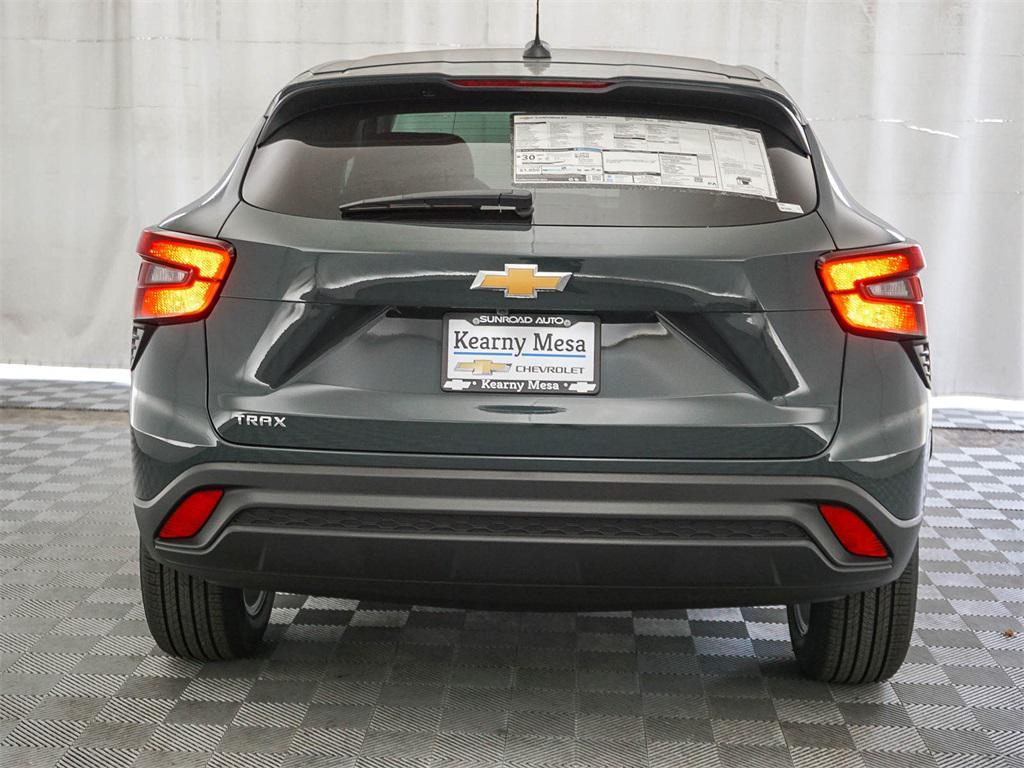 new 2026 Chevrolet Trax car, priced at $22,885