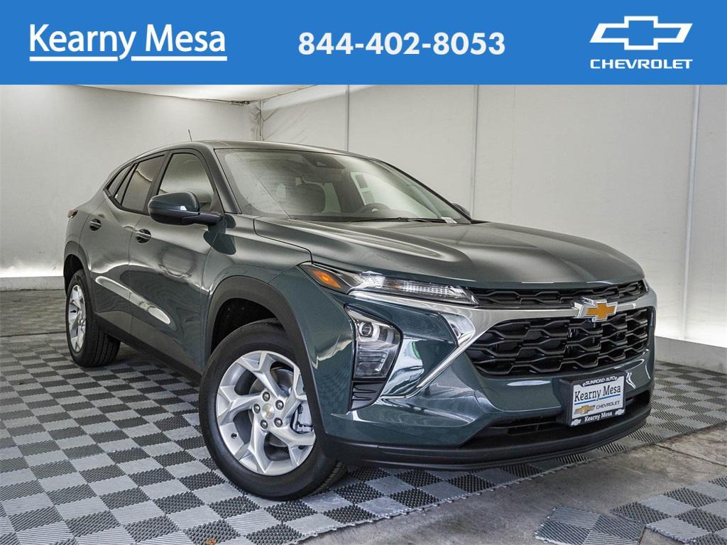 new 2026 Chevrolet Trax car, priced at $22,885