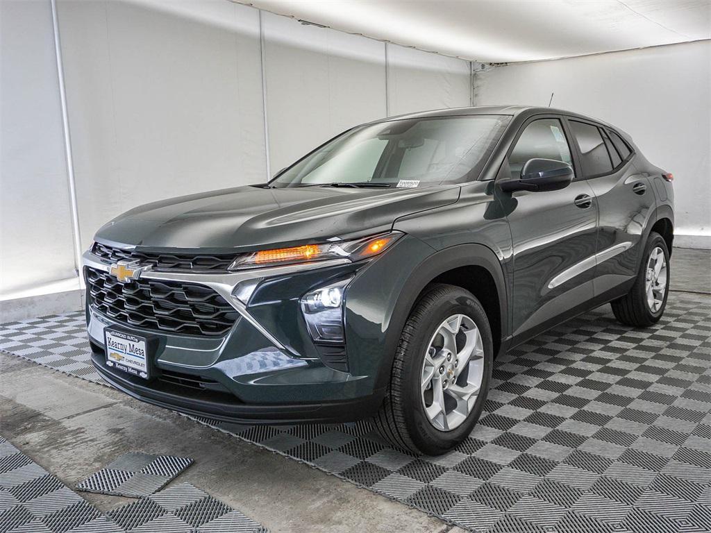 new 2026 Chevrolet Trax car, priced at $22,885