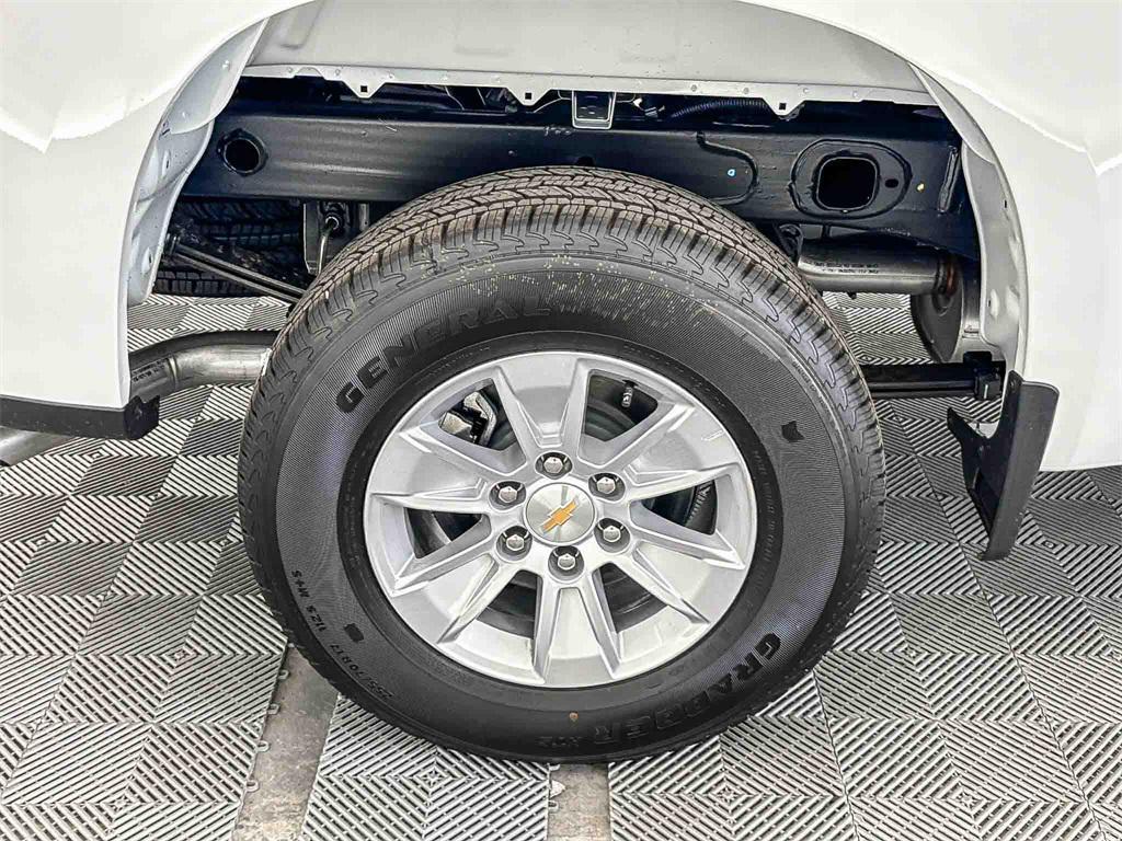 new 2026 Chevrolet Silverado 1500 car, priced at $30,330