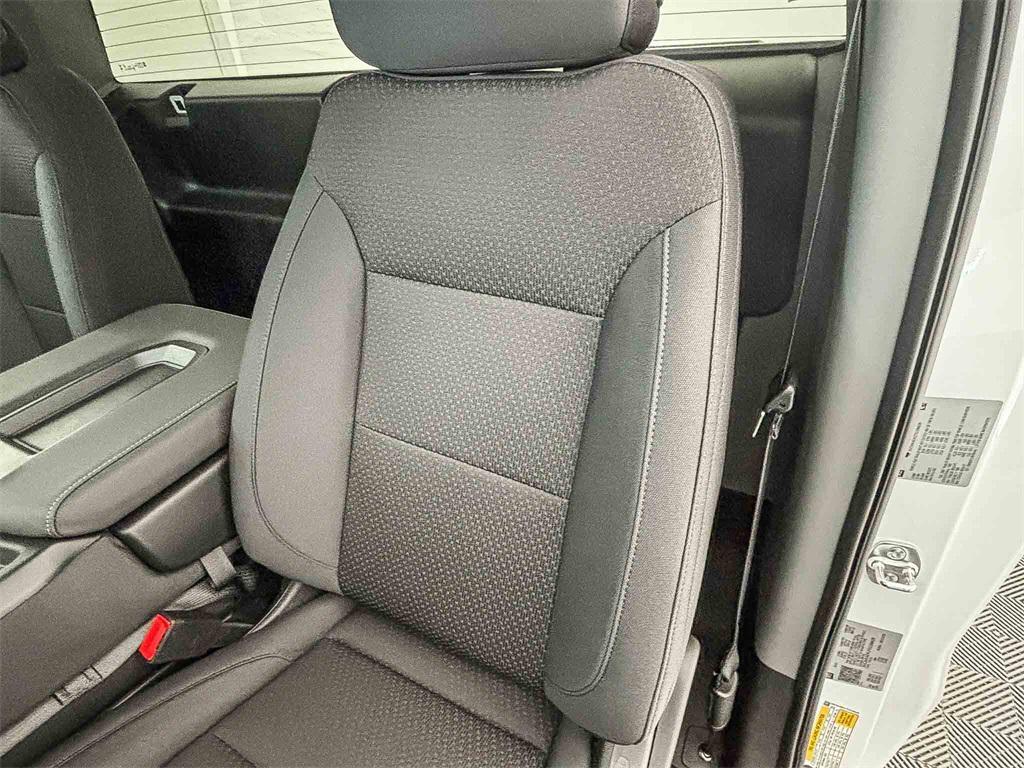 new 2026 Chevrolet Silverado 1500 car, priced at $30,330