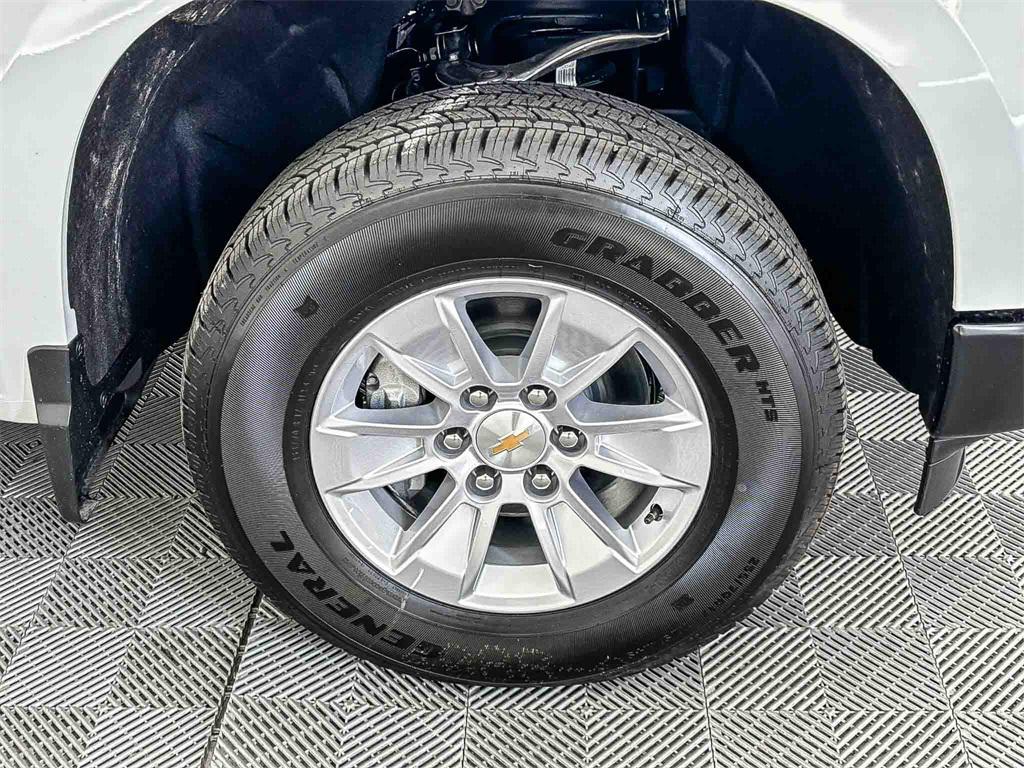 new 2026 Chevrolet Silverado 1500 car, priced at $30,330