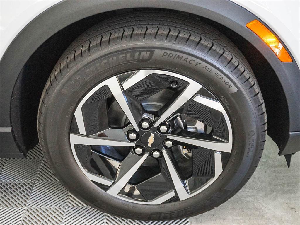 new 2026 Chevrolet Equinox EV car, priced at $37,070