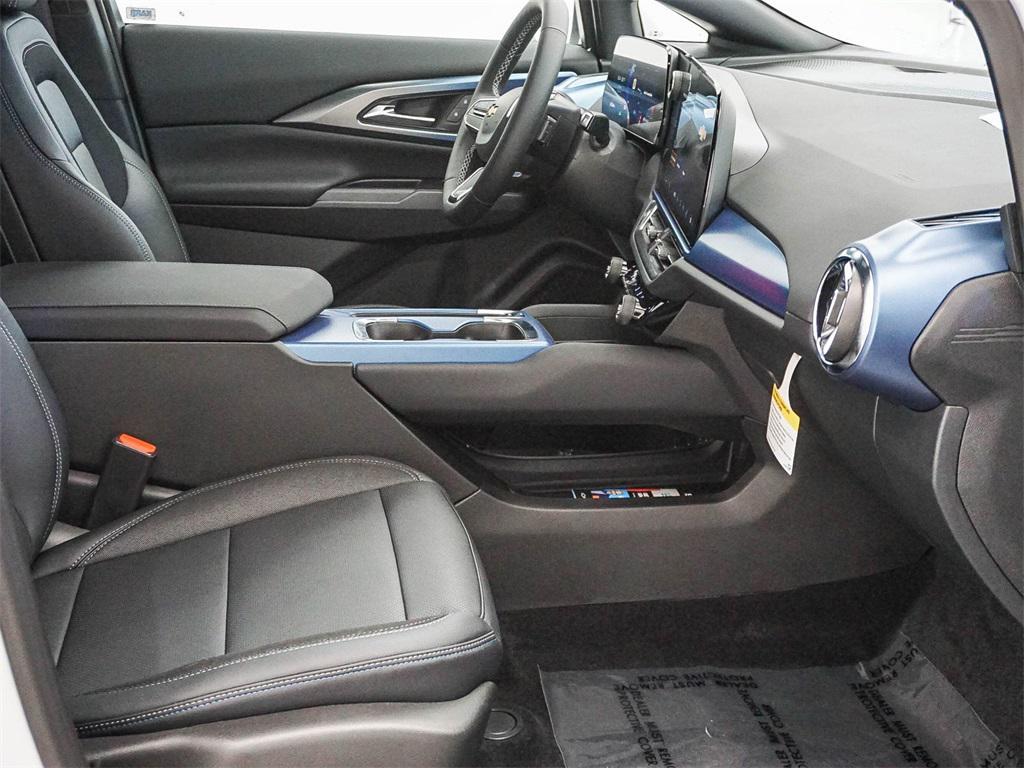 new 2026 Chevrolet Equinox EV car, priced at $37,070