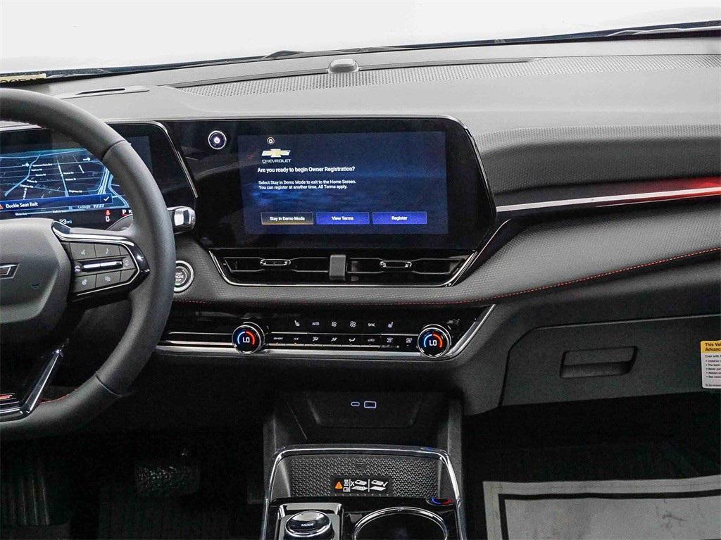 new 2026 Chevrolet Equinox car, priced at $30,345