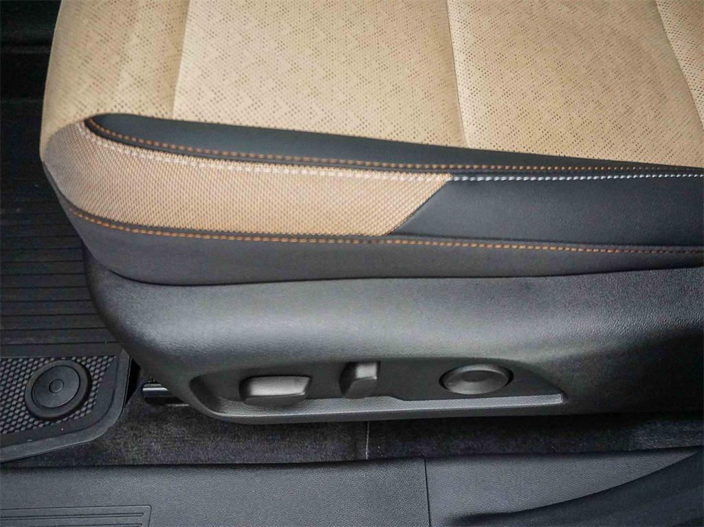 new 2026 Chevrolet Equinox car, priced at $30,345