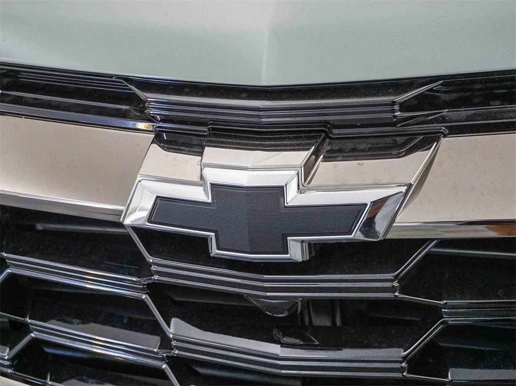 new 2026 Chevrolet Equinox car, priced at $30,345