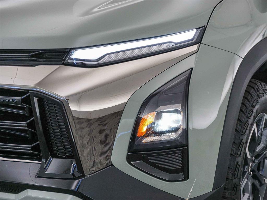 new 2026 Chevrolet Equinox car, priced at $30,345