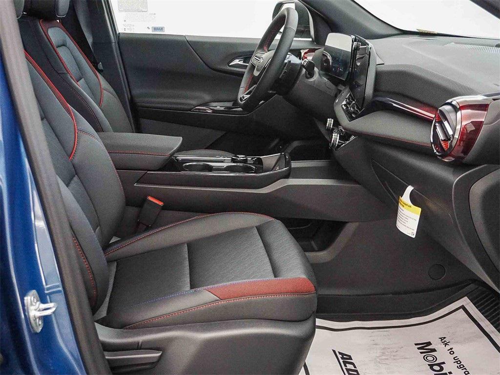 new 2026 Chevrolet Equinox car, priced at $30,345