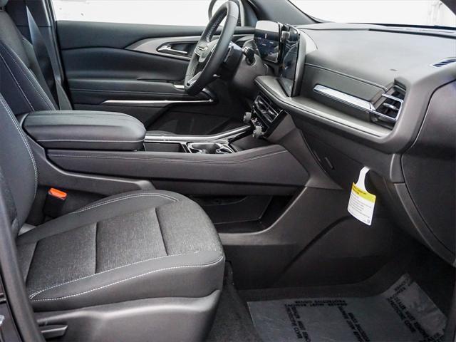new 2025 Chevrolet Traverse car, priced at $39,595