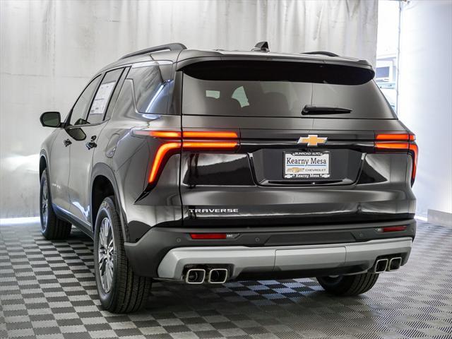 new 2025 Chevrolet Traverse car, priced at $39,595