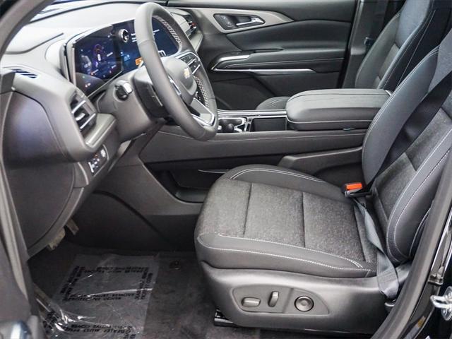 new 2025 Chevrolet Traverse car, priced at $39,595