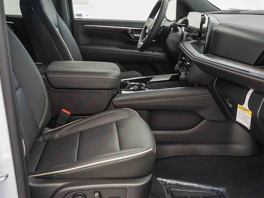 new 2026 Chevrolet Suburban car, priced at $83,690