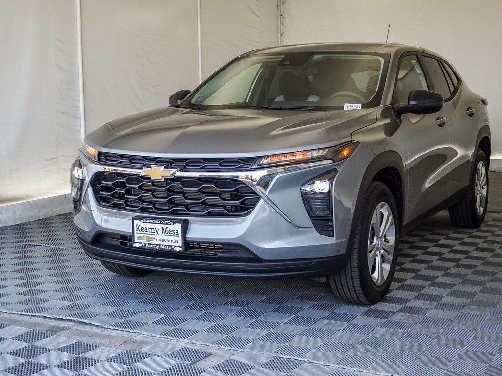 new 2026 Chevrolet Trax car, priced at $21,495