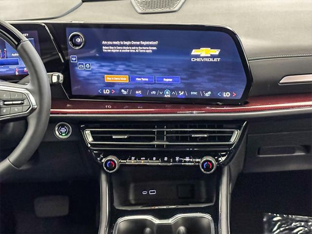 new 2025 Chevrolet Traverse car, priced at $52,250