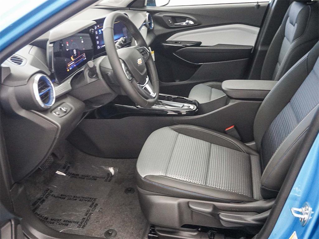 new 2025 Chevrolet Trax car, priced at $22,585