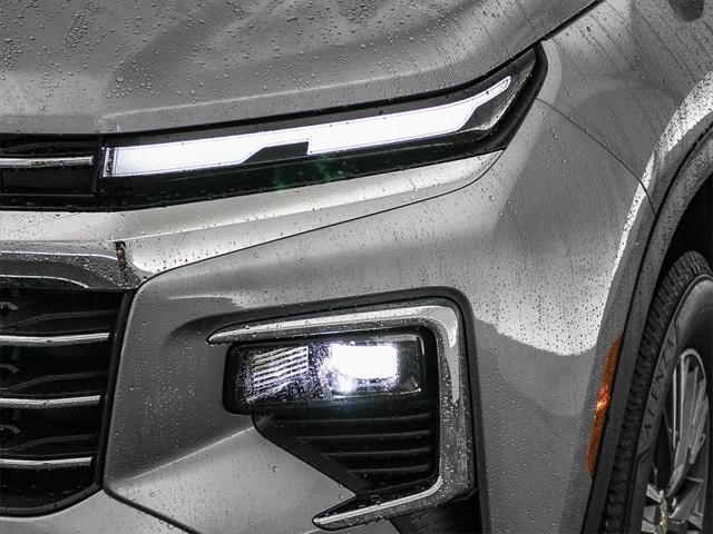 new 2025 Chevrolet Traverse car, priced at $40,495