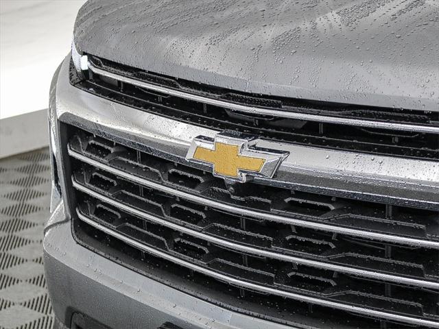 new 2025 Chevrolet Traverse car, priced at $40,495