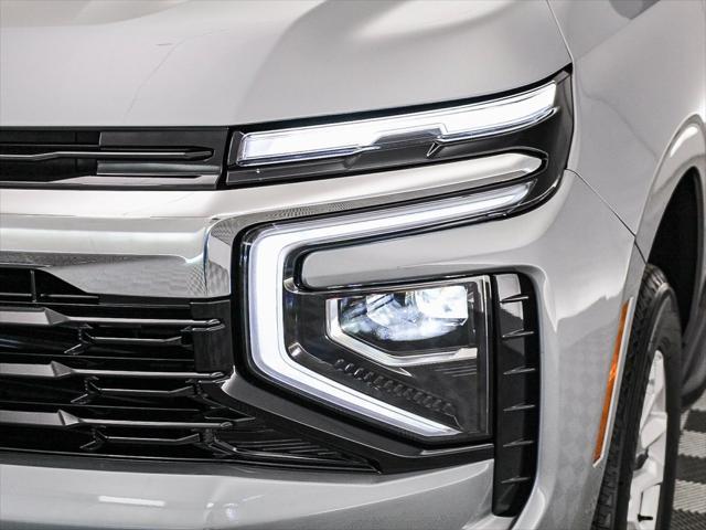 new 2025 Chevrolet Suburban car, priced at $61,495