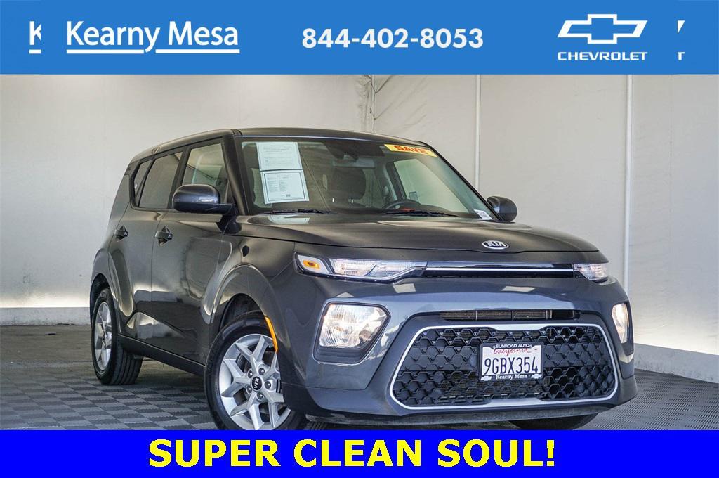 used 2021 Kia Soul car, priced at $13,998