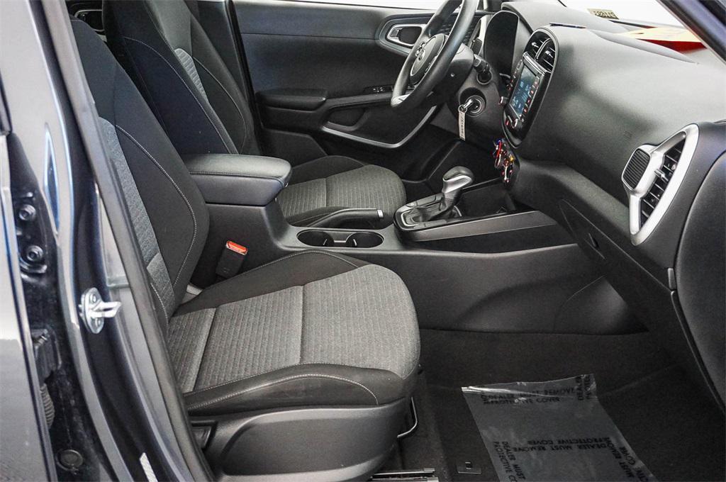used 2021 Kia Soul car, priced at $13,998