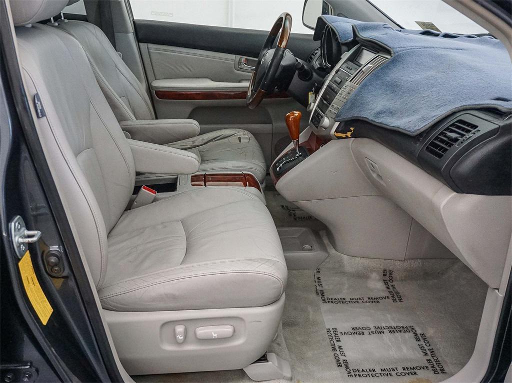 used 2004 Lexus RX 330 car, priced at $5,250