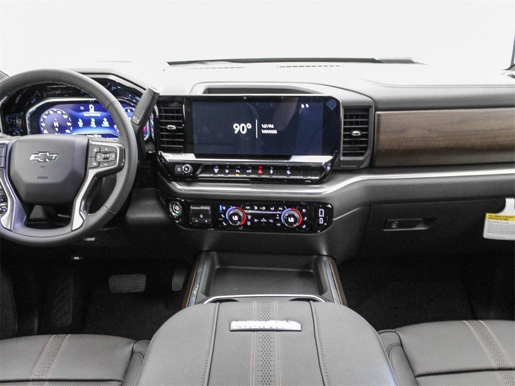 new 2025 Chevrolet Silverado 3500 car, priced at $82,280