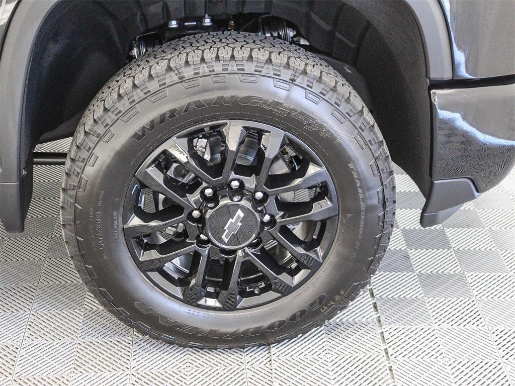 new 2025 Chevrolet Silverado 3500 car, priced at $82,280