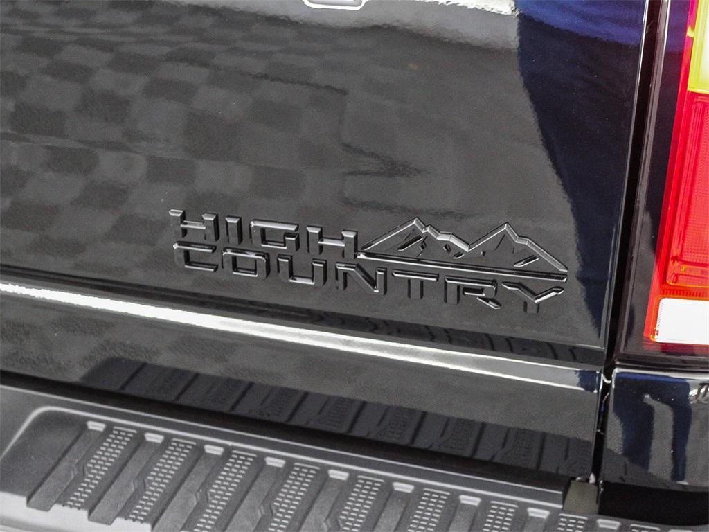 new 2025 Chevrolet Silverado 3500 car, priced at $82,280