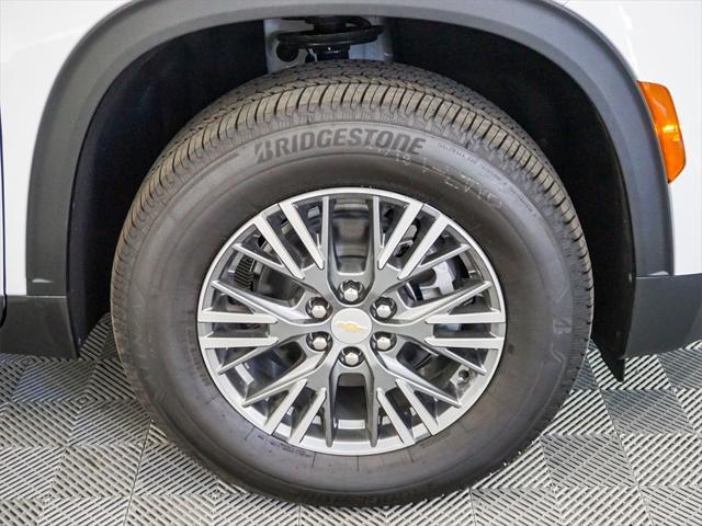 new 2025 Chevrolet Traverse car, priced at $39,995