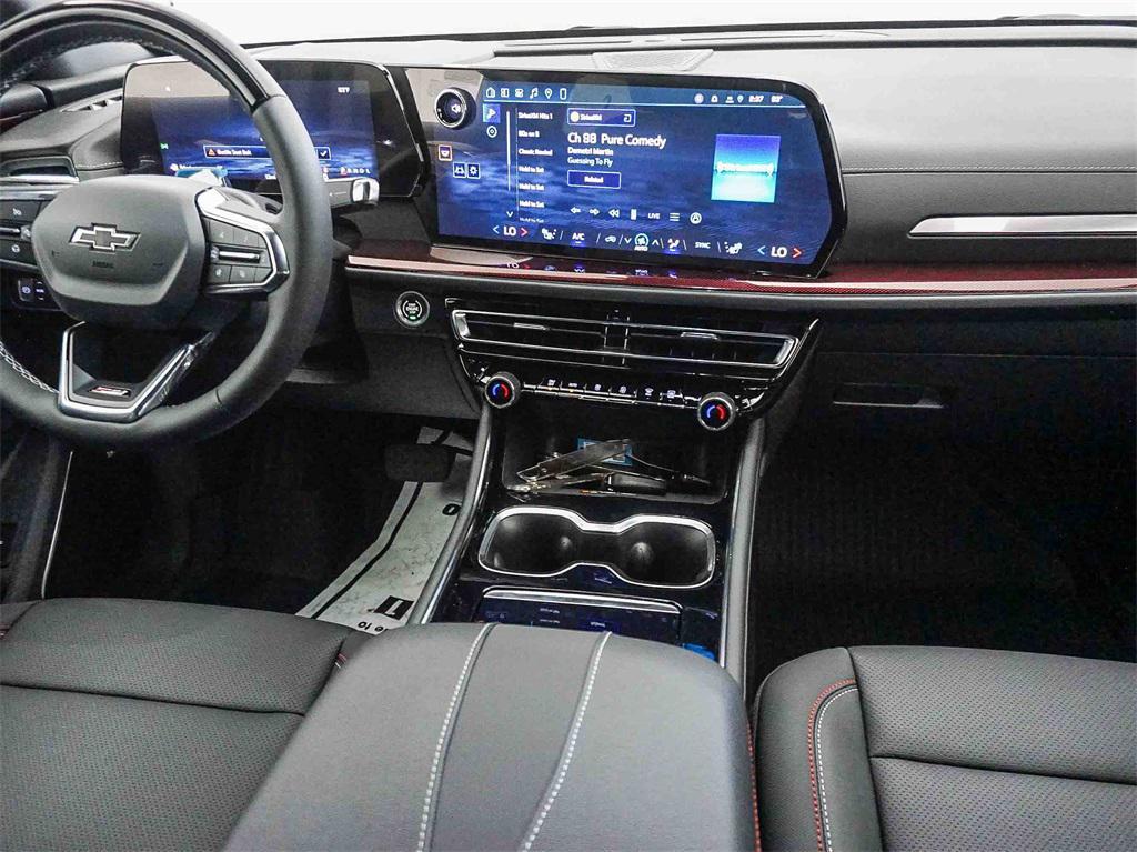 new 2026 Chevrolet Traverse car, priced at $55,997