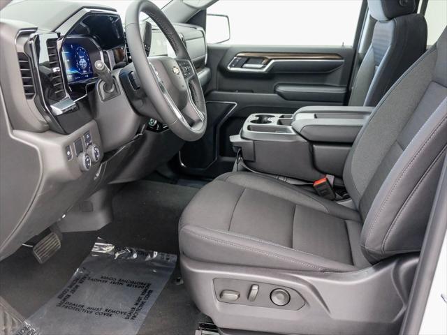 new 2025 Chevrolet Silverado 1500 car, priced at $41,995