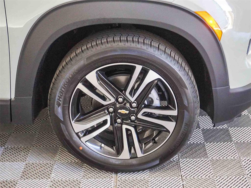 new 2026 Chevrolet TrailBlazer car, priced at $25,545