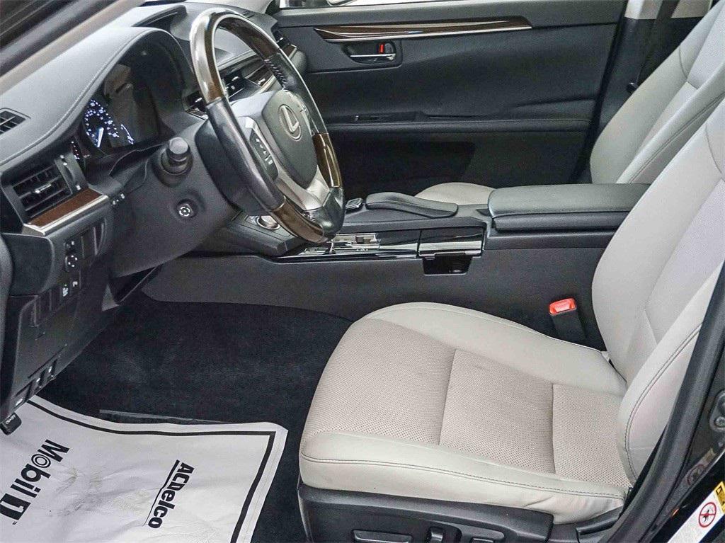 used 2015 Lexus ES 350 car, priced at $15,000