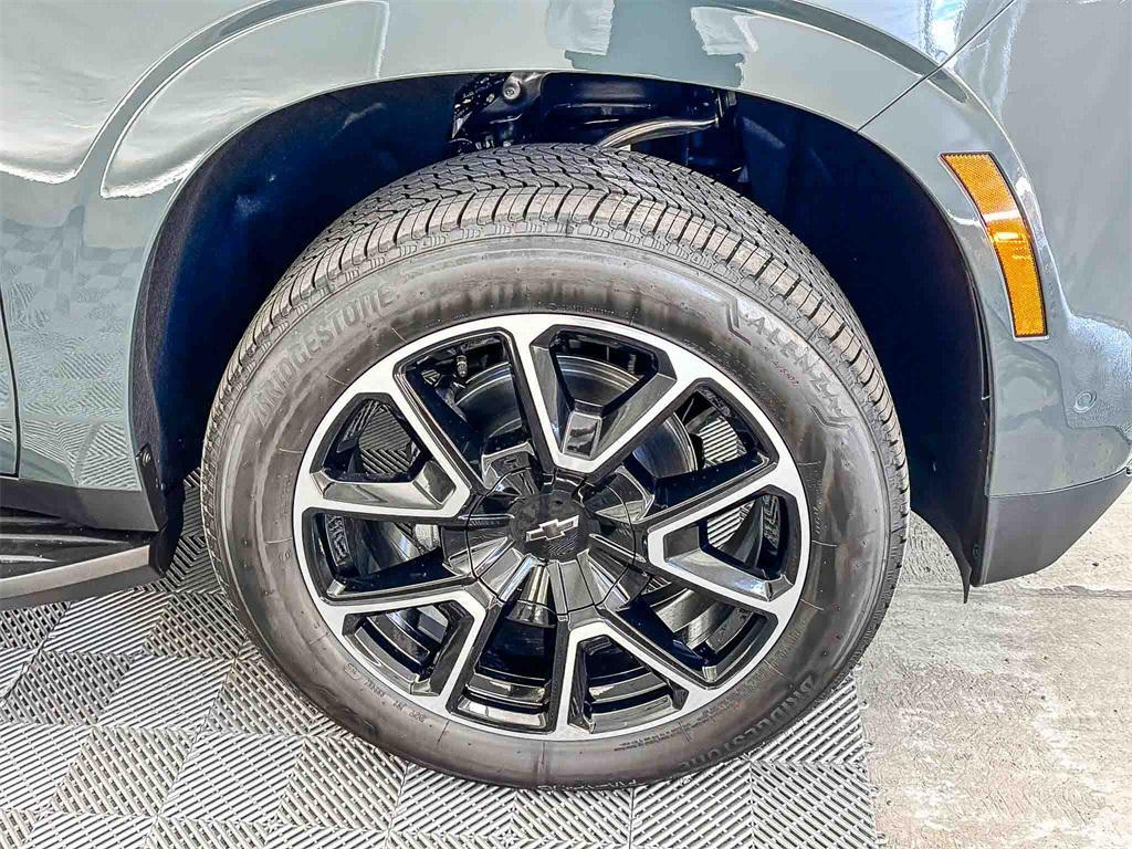 new 2026 Chevrolet Suburban car, priced at $72,985
