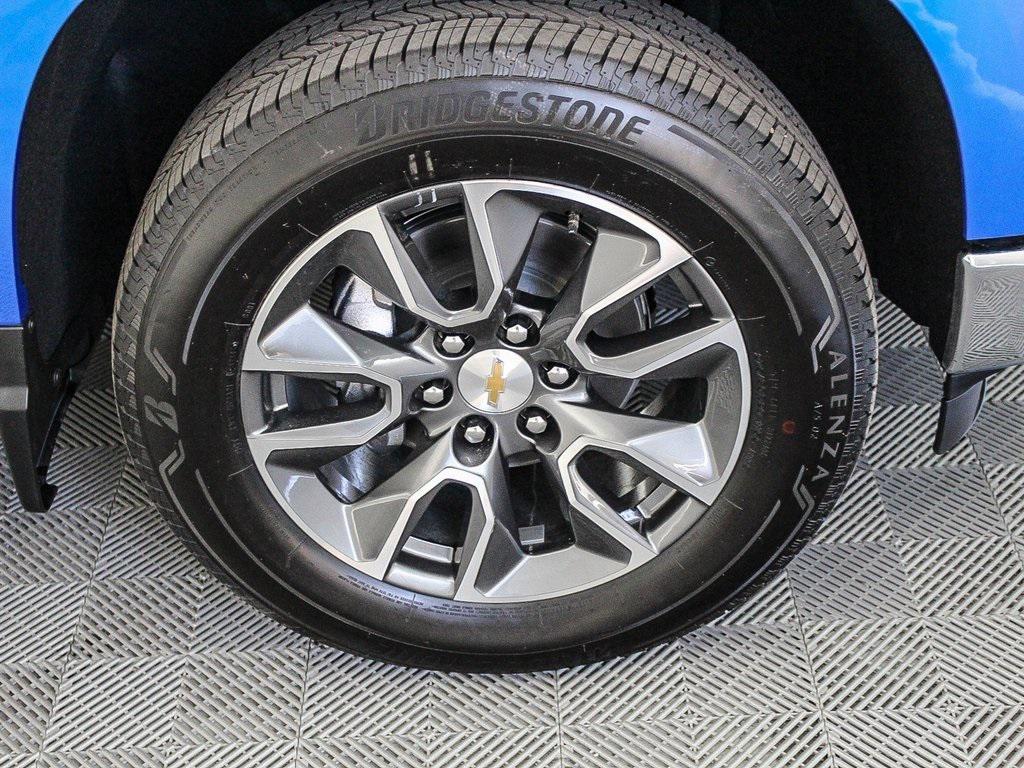 new 2025 Chevrolet Silverado 1500 car, priced at $42,005