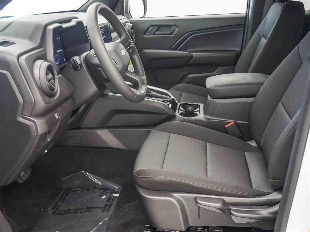 new 2026 Chevrolet Colorado car, priced at $33,440