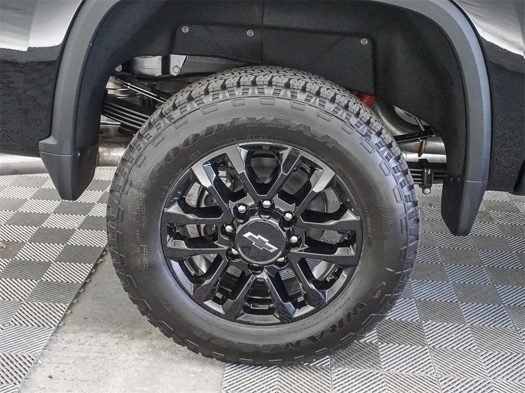 new 2025 Chevrolet Silverado 2500 car, priced at $82,105