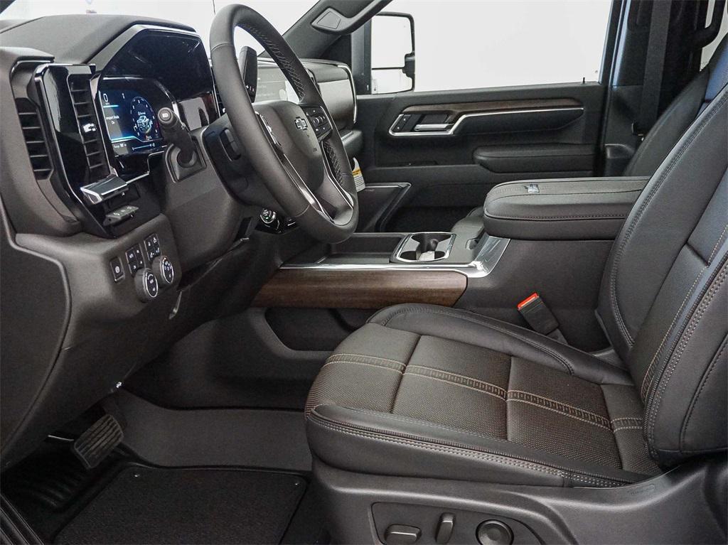 new 2025 Chevrolet Silverado 2500 car, priced at $82,105