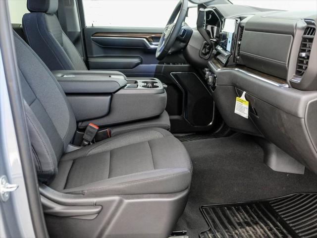 new 2025 Chevrolet Silverado 1500 car, priced at $41,995