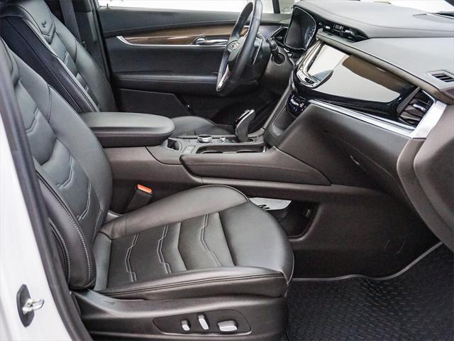 used 2020 Cadillac XT6 car, priced at $35,365