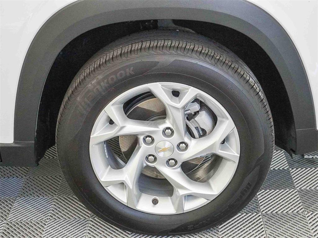 used 2025 Chevrolet Trax car, priced at $22,995