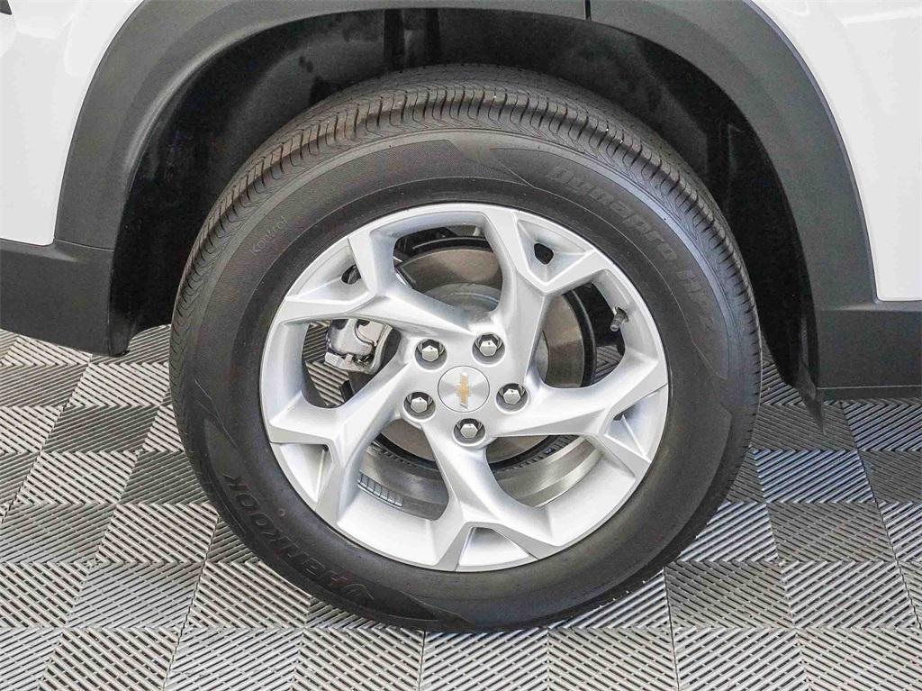 used 2025 Chevrolet Trax car, priced at $22,995