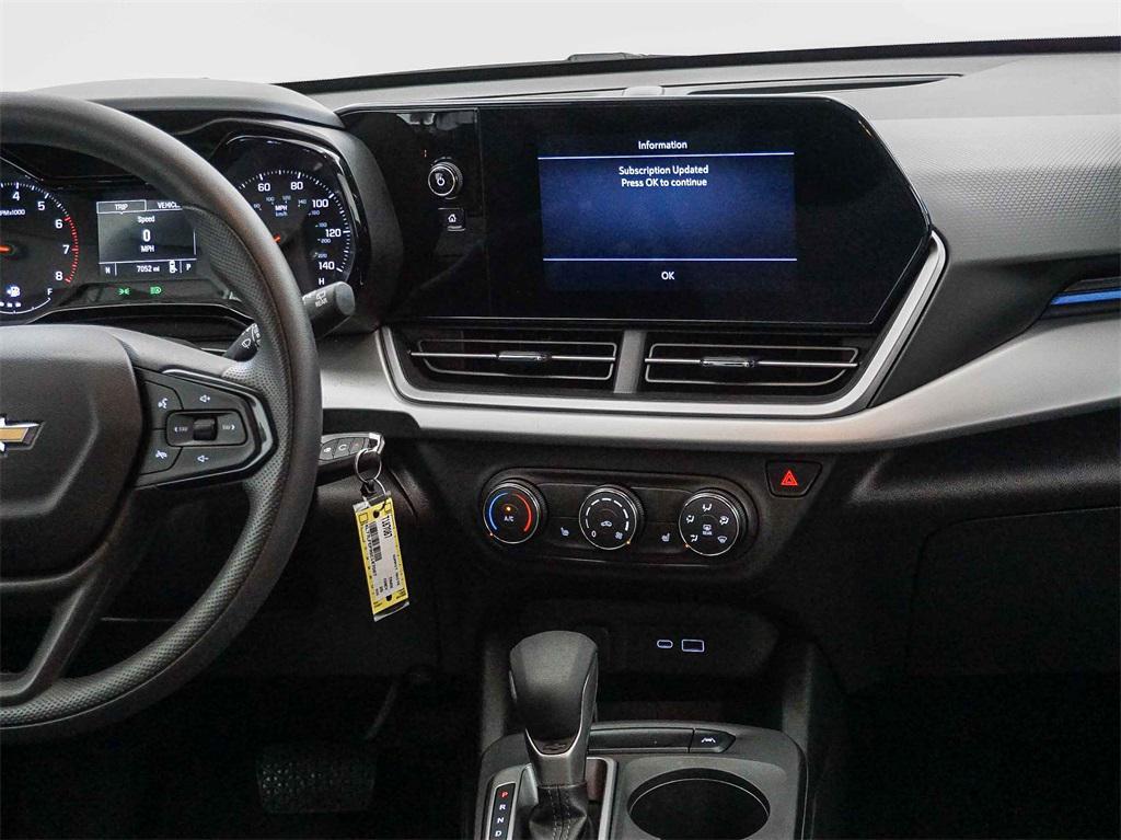 used 2025 Chevrolet Trax car, priced at $22,995