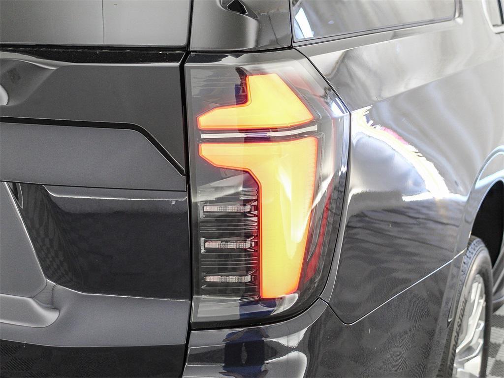 new 2025 Chevrolet Suburban car, priced at $75,815