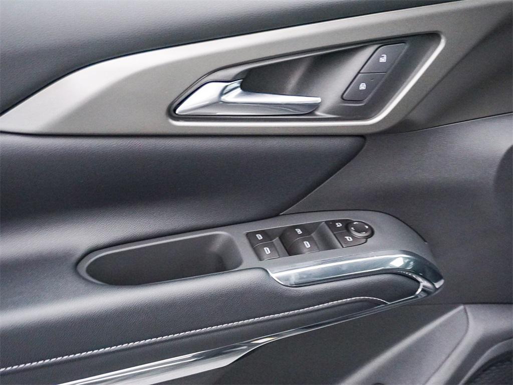 new 2025 Chevrolet Traverse car, priced at $38,810