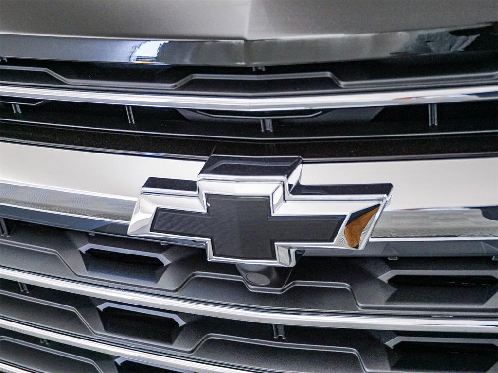 new 2025 Chevrolet Traverse car, priced at $38,810