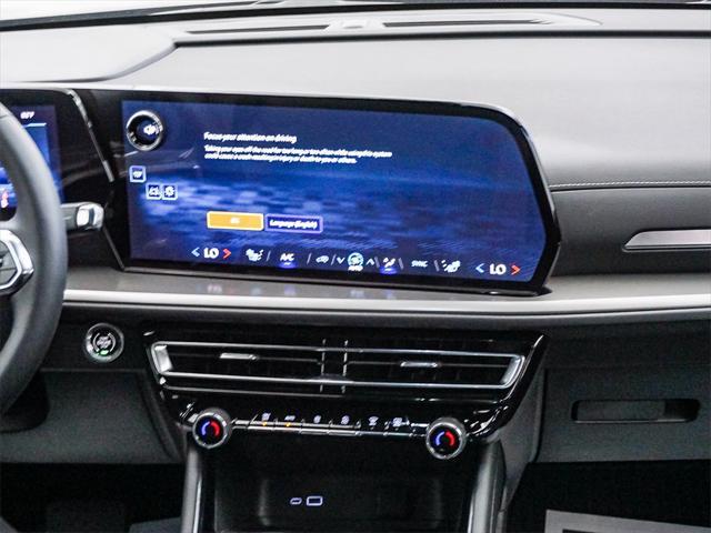 new 2025 Chevrolet Traverse car, priced at $43,810