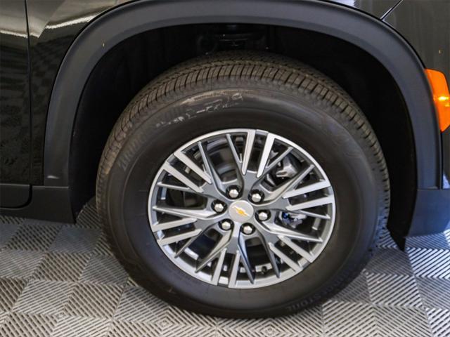 new 2025 Chevrolet Traverse car, priced at $43,810