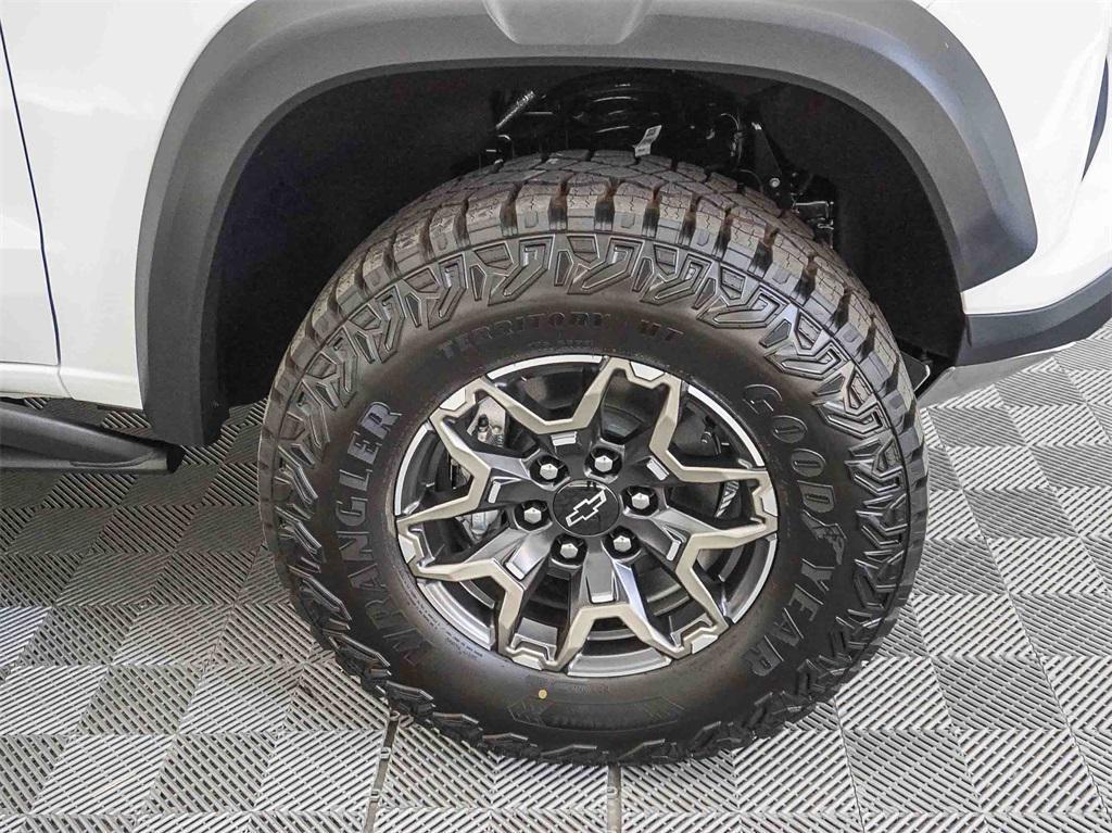 new 2026 Chevrolet Colorado car, priced at $54,210